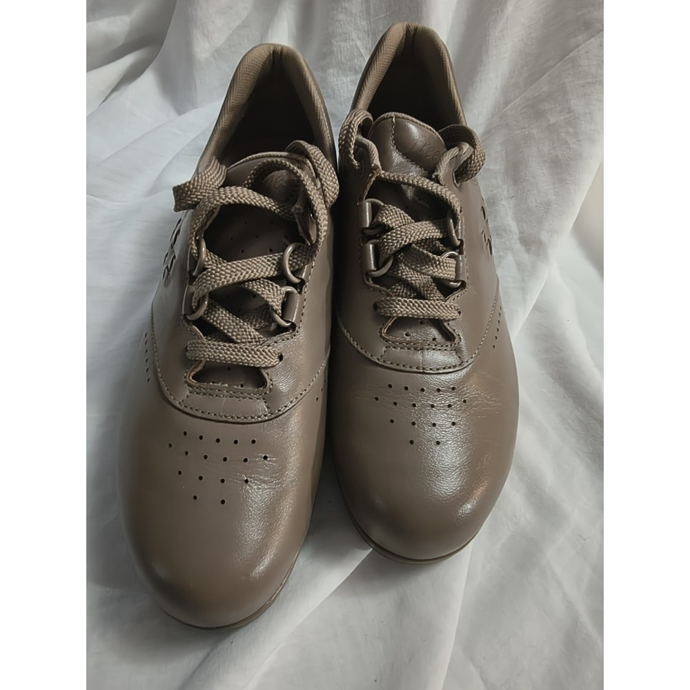 SAS Free Time Mocha Leather Tripad Comfort Walking Lace Up Shoes Size 7.5